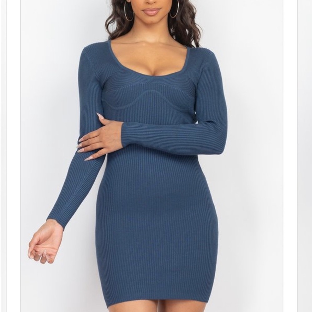 Blue knit dress 👗